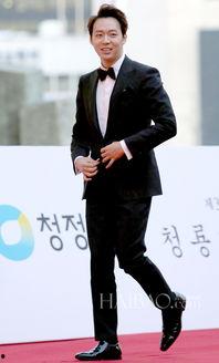 韩国长腿男明星,身高优势下的魅力演绎